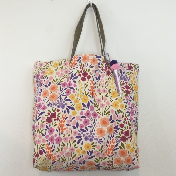 Source Unknown Handbags - Floral Canvas Tote Bag W/ Double Leather Straps